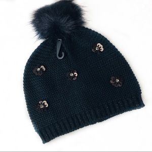 3/$25 Neiman Marcus Black Dolly Pom Pom Beanie Hat